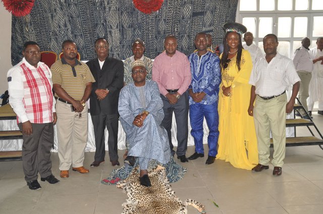 Roi baham à Douala